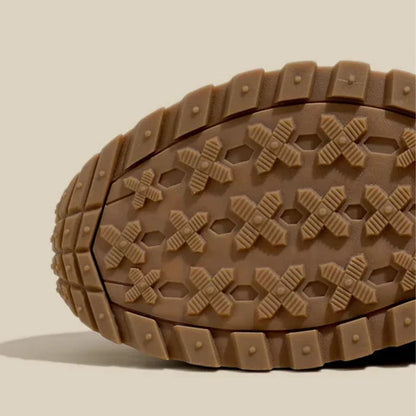 LIFTELLE™ 脚長効果付きスニーカー - 履くだけで6cm美脚