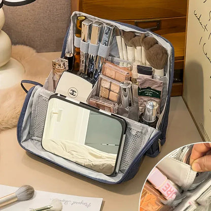 VOYAGE™ – メイクアップをすっきり収納できるポーチ